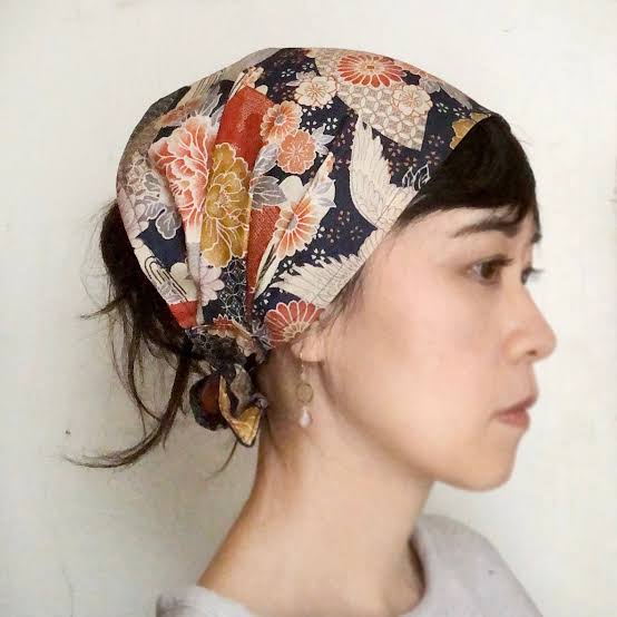 Dark Brown Hair With Headband Scarf Dark Brown Hair With Headband Scarf — Scarf Hairstyles 2027