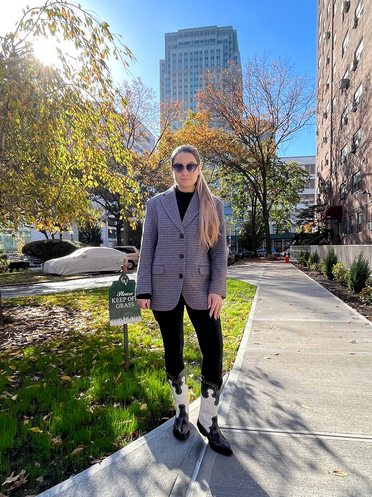 Two-Tone Cowboy Boots with Leggings and a Patterned Blazer Two-Tone Cowboy Boots with Leggings and a Patterned Blazer — Cowboy Boots Outfits 2027