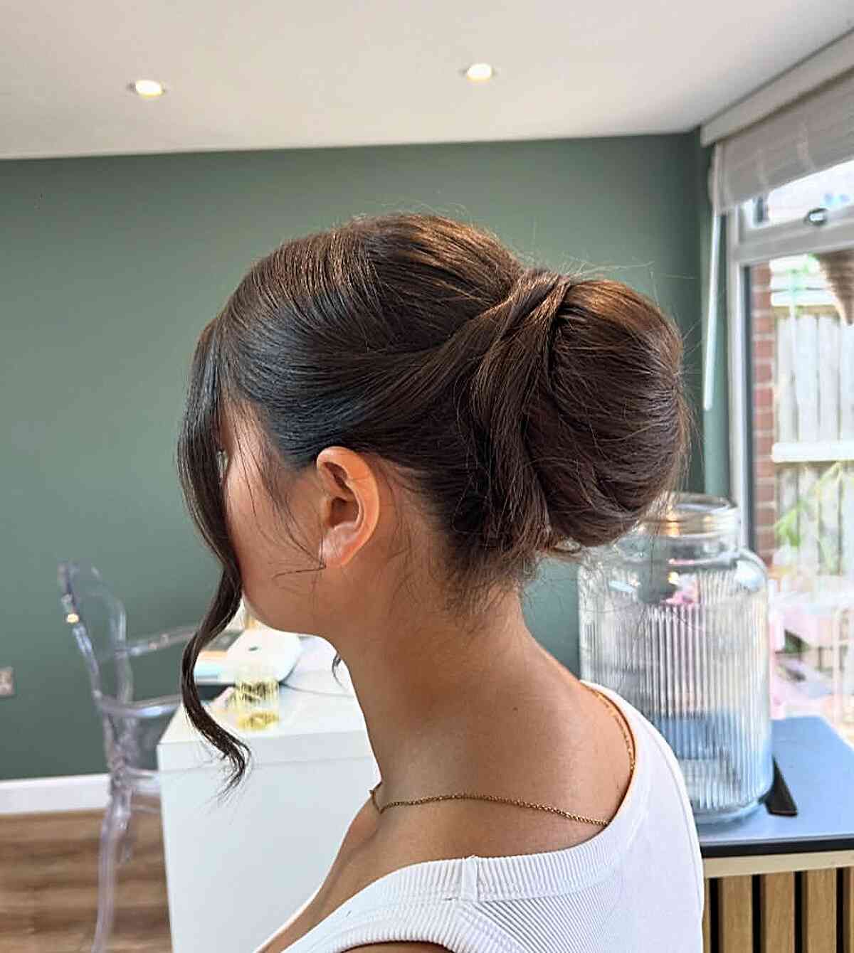 High Sock Bun With Curtain Bangs High Sock Bun With Curtain Bangs — Sock Bun 2027