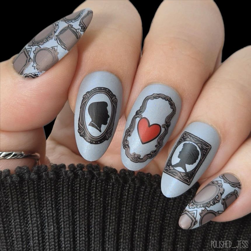 Matte With Glossy Accents On Frames Visual Idea Matte With Glossy Accents On Frames Visual Idea — Anniversary Nails 2027