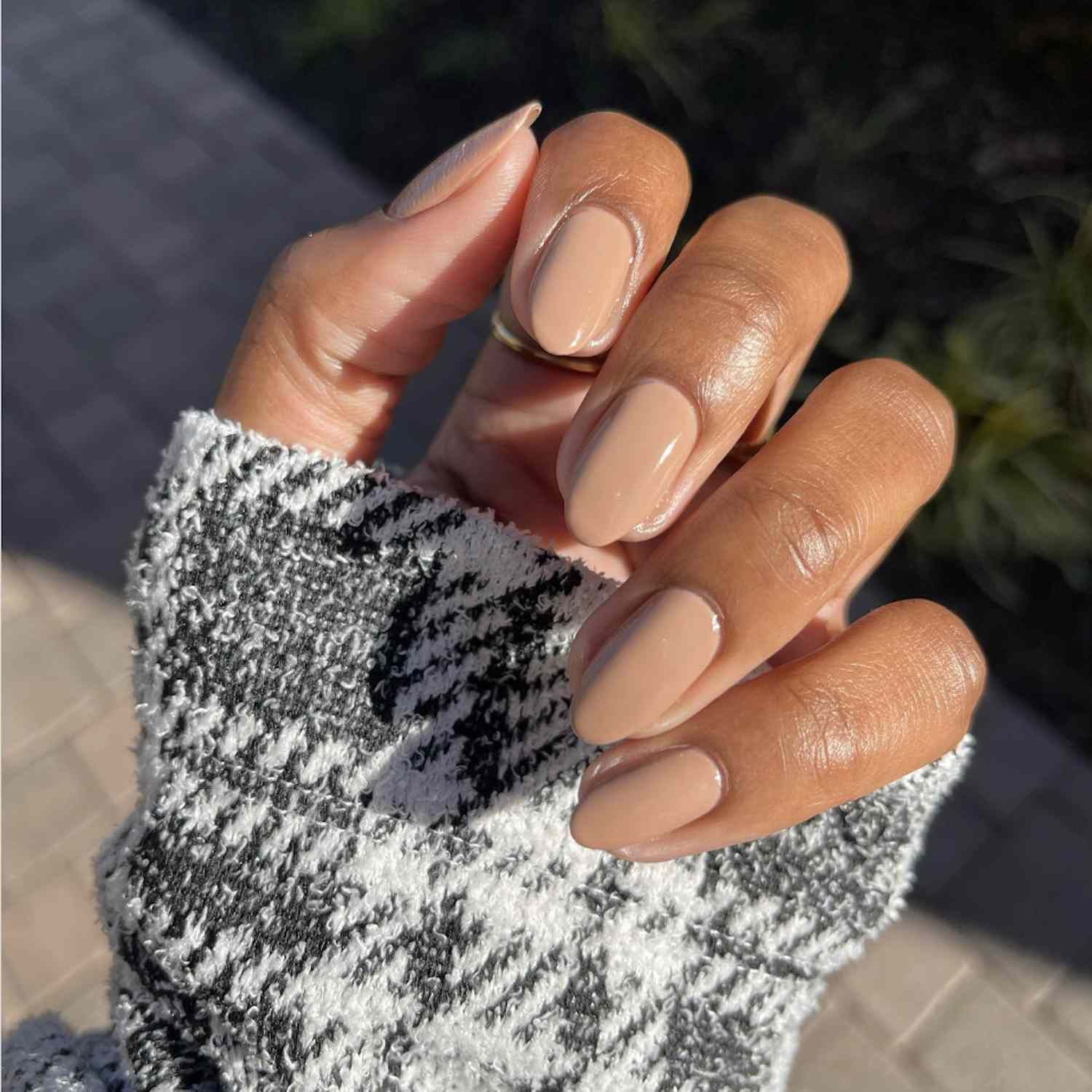 Any Season Visual Idea Any Season Visual Idea — Nude Nails 2027 for Mature Hands