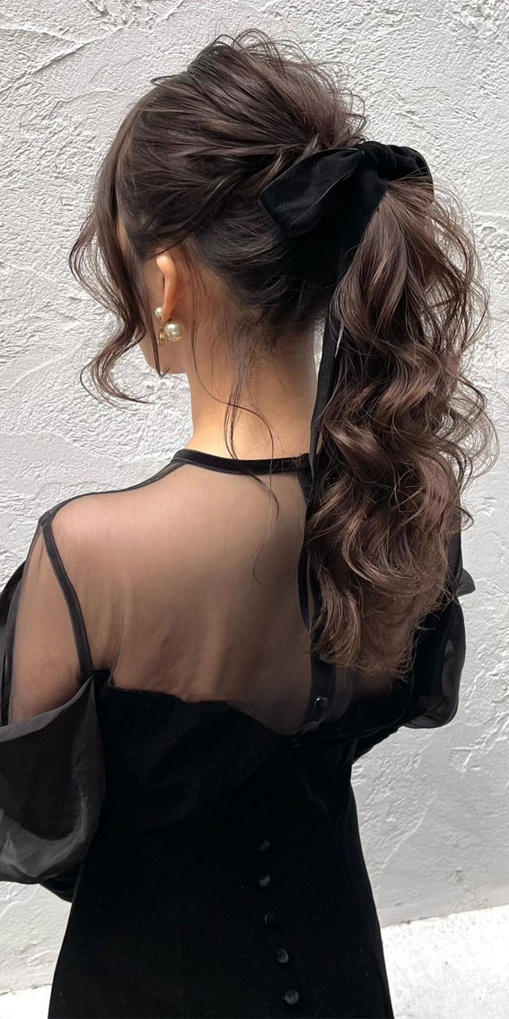 High Ponytail With Velvet Bow and Ribbon High Ponytail With Velvet Bow and Ribbon — Coquette Ponytail Hairstyles 2027