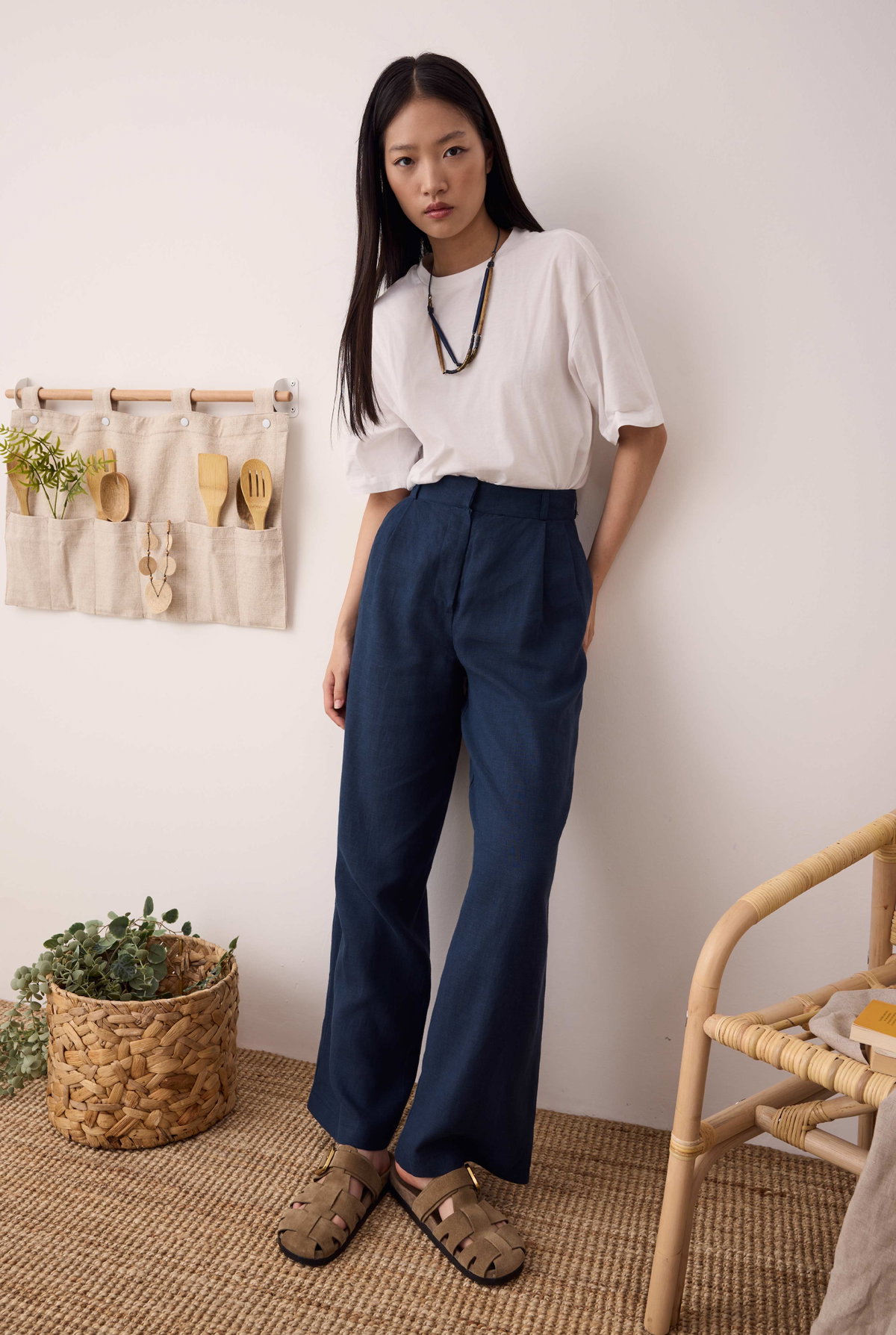 Tan Fisherman Sandals Outfit Idea — Navy Blue Linen Pants Outfits 2027