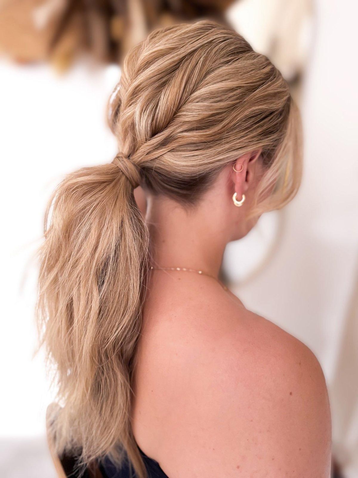 Layers Visual Idea — Bridesmaid Ponytail Hairstyles 2027