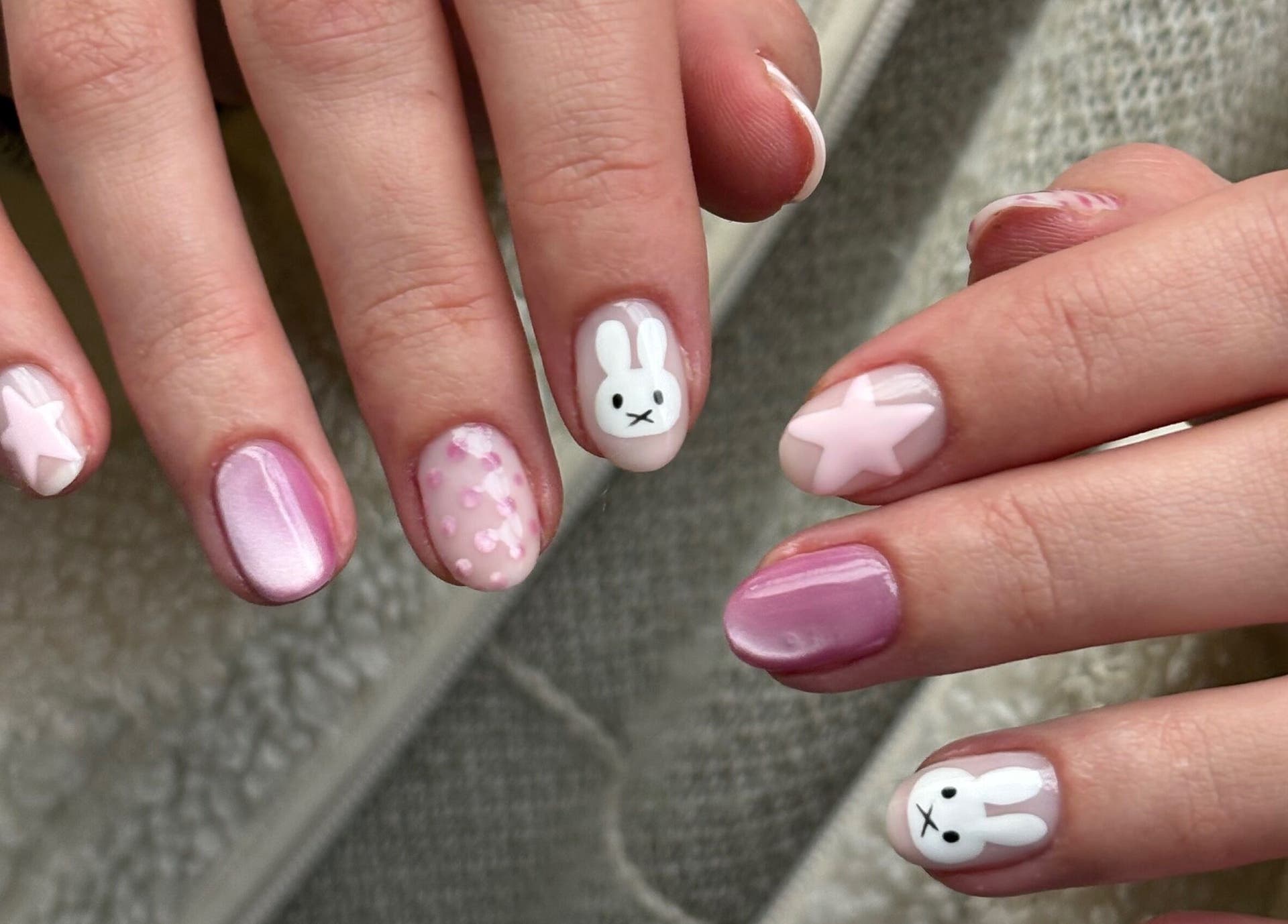 Sheer Pink Bunny Faces and Stars Sheer Pink Bunny Faces and Stars — Funny Bunny Nails 2027