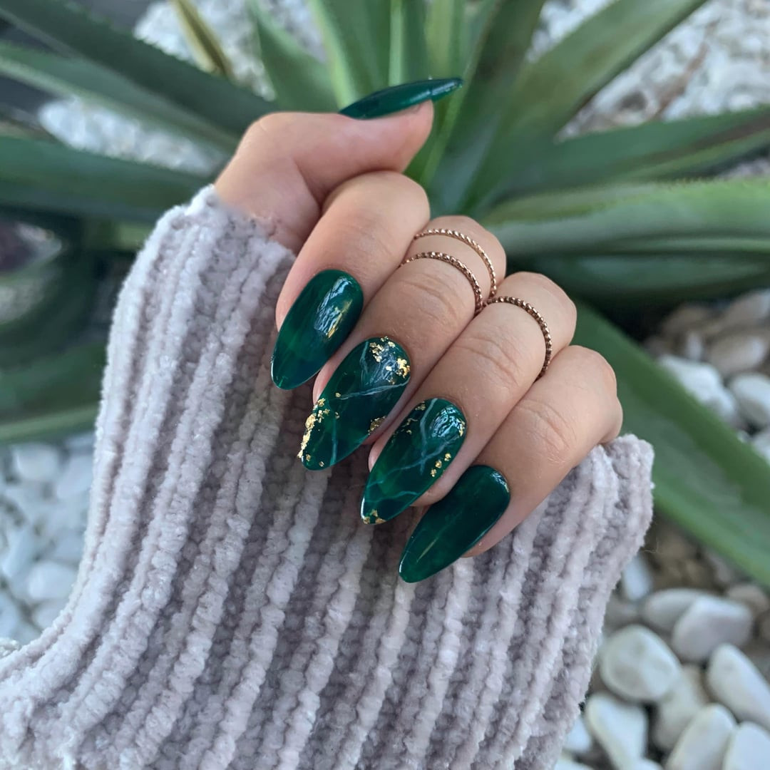 Emerald White Marble with Gold Flakes Emerald White Marble with Gold Flakes — Emerald Nails 2027
