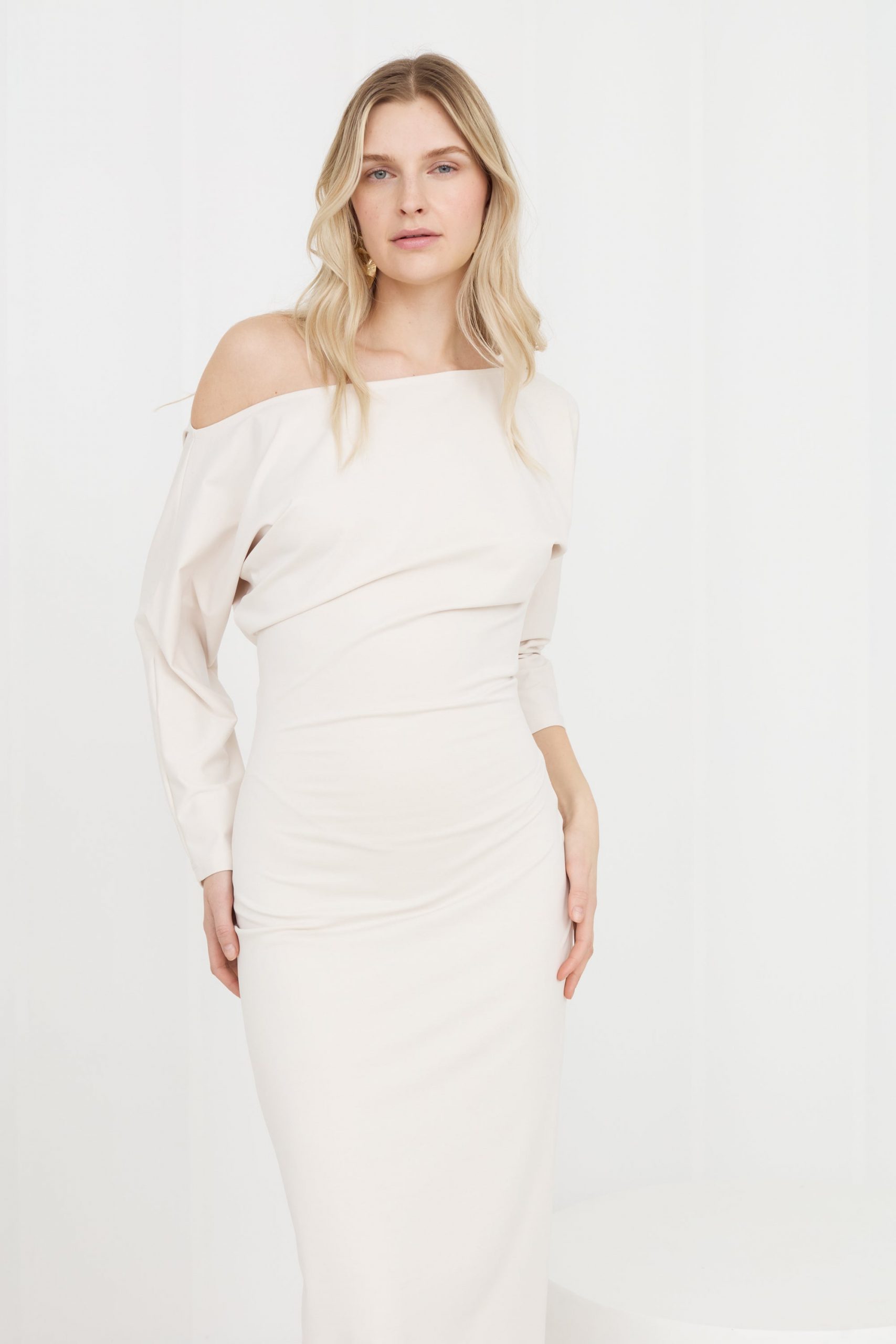 Beige Off-Shoulder Knit Bodycon Midi Dress Beige Off-Shoulder Knit Bodycon Midi Dress — Bodycon Dresses 2027