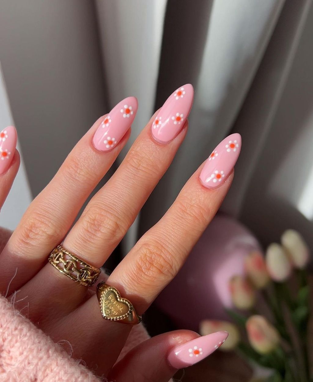 Long Almond Glossy Pink Floral Pattern Long Almond Glossy Pink Floral Pattern — Simple Nails 2027