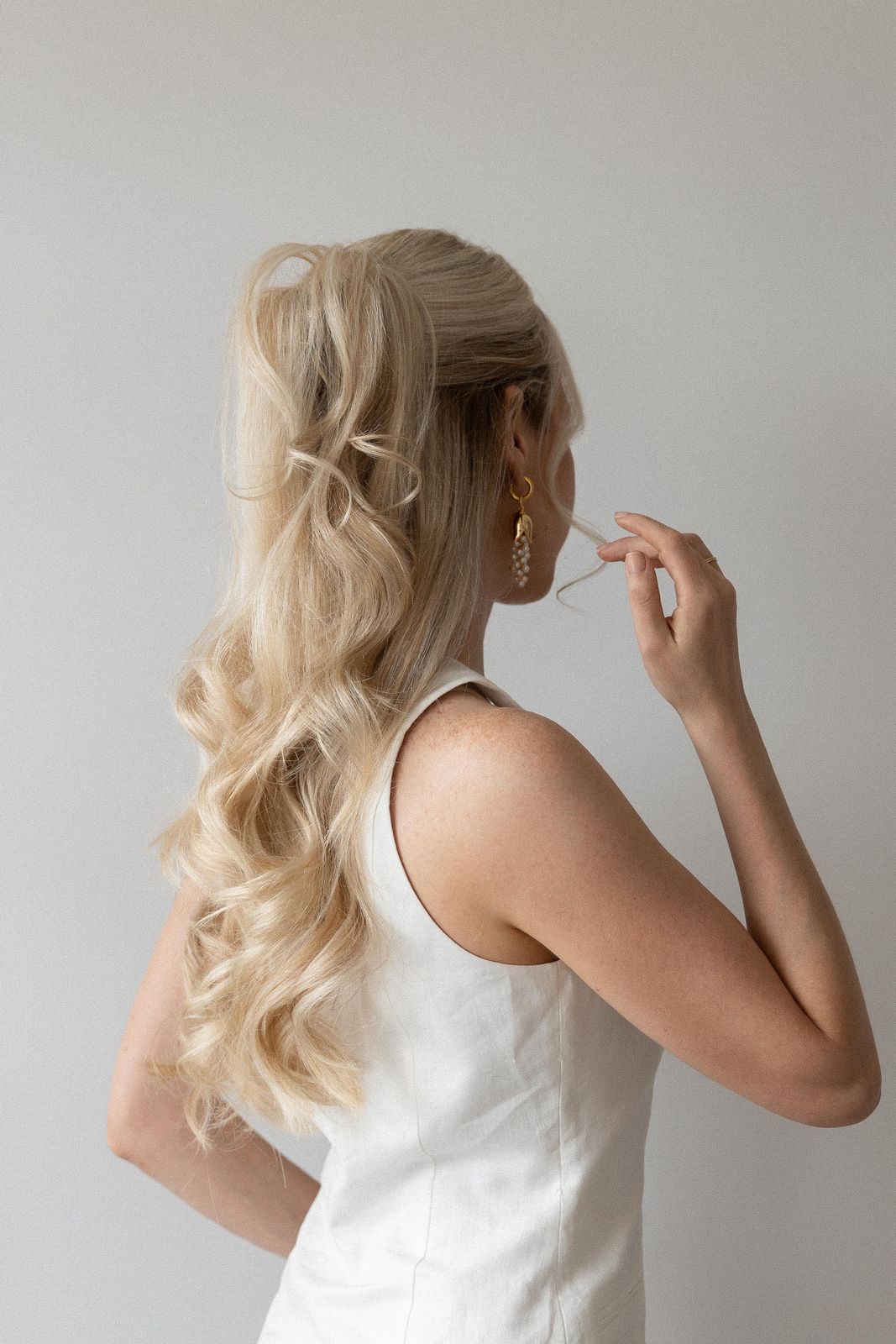 Mid-Back Visual Idea — Cute Hairstyles 2027