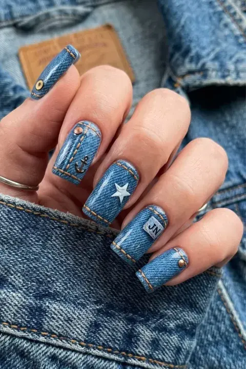 Extra-Long Stiletto Denim with Marbling Extra-Long Stiletto Denim with Marbling — Denim Nails 2027