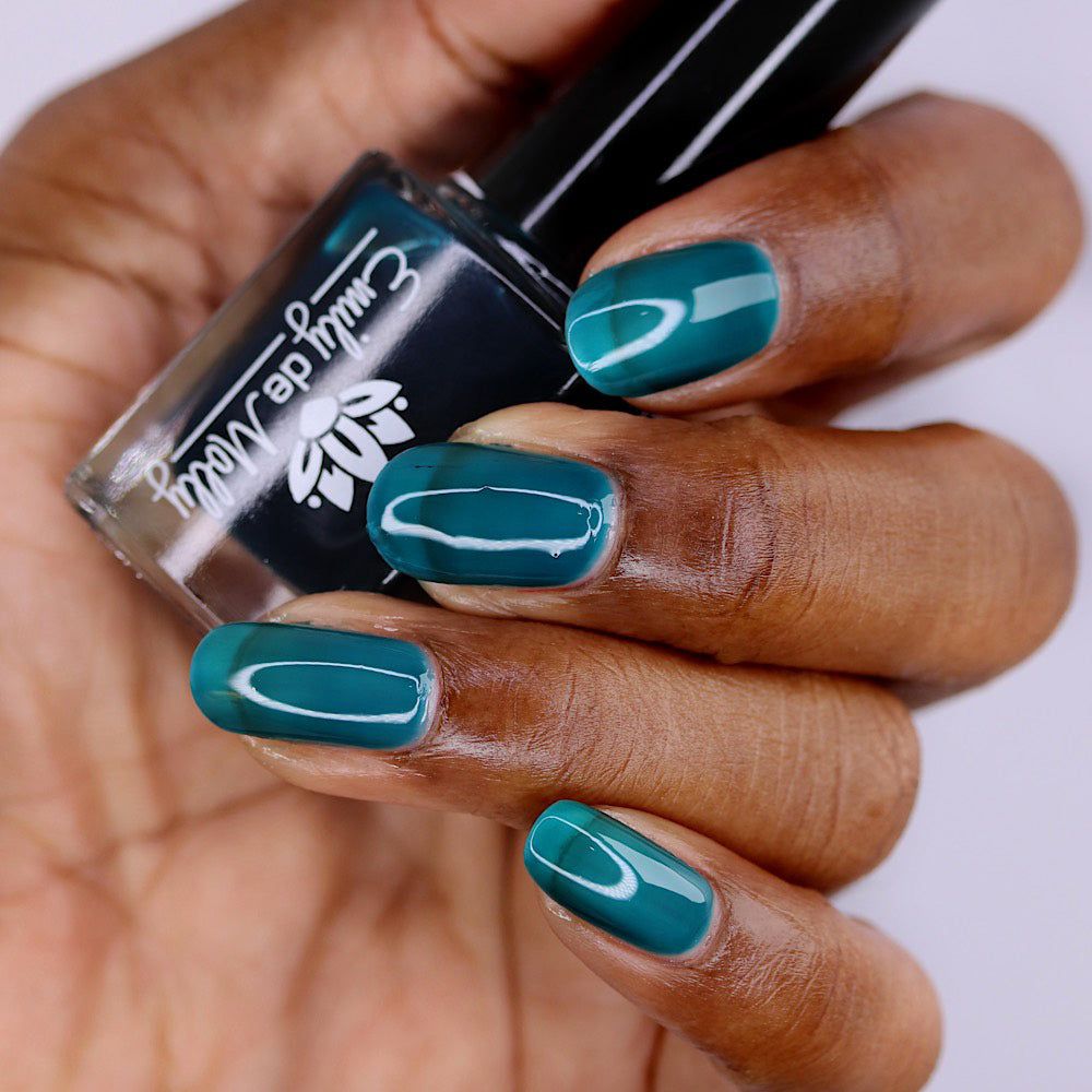 Translucent Deep Teal Jelly Short Oval Nails — Teal Nails 2027