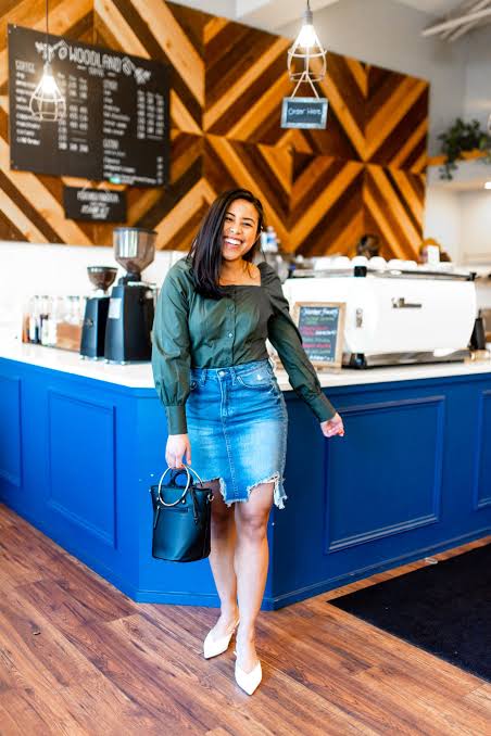 Polka Dot Top and Wide-Leg Jeans: Relaxed Spring Silhouette Polka Dot Top and Wide-Leg Jeans: Relaxed Spring Silhouette — Spring Outfit Trends 2027
