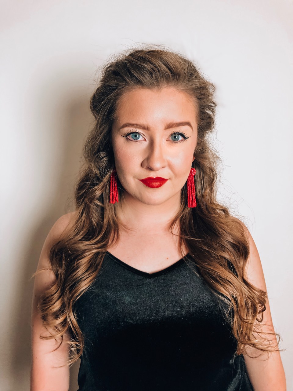 Half Up Half Down With Curls — Holiday Party Hairstyles 2026