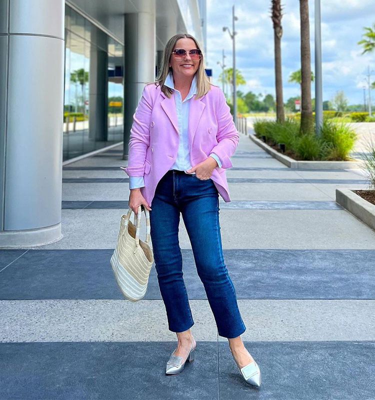 Smart Casual Pink Double-Breasted Blazer with White Blouse and Dark Jeans Smart Casual Pink Double-Breasted Blazer with White Blouse and Dark Jeans — Blouse Outfits 2027 with Blazer