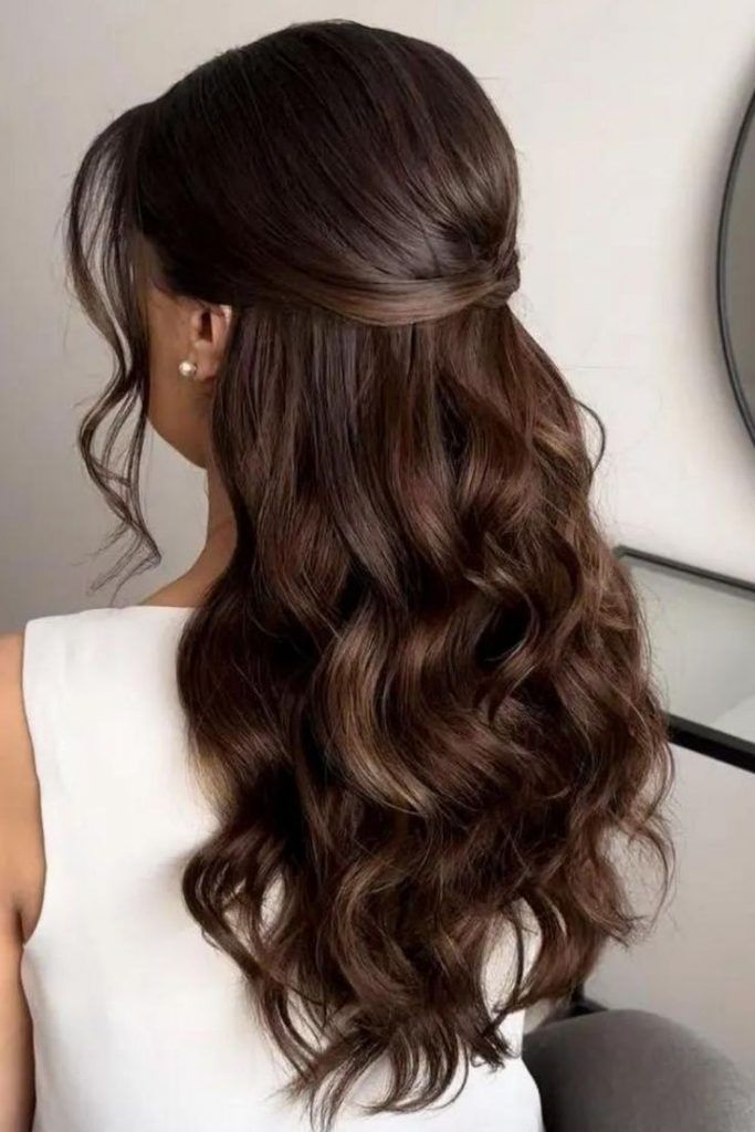Twisted Half-Up Curls Twisted Half-Up Curls — Down Photoshoot Hairstyles 2027