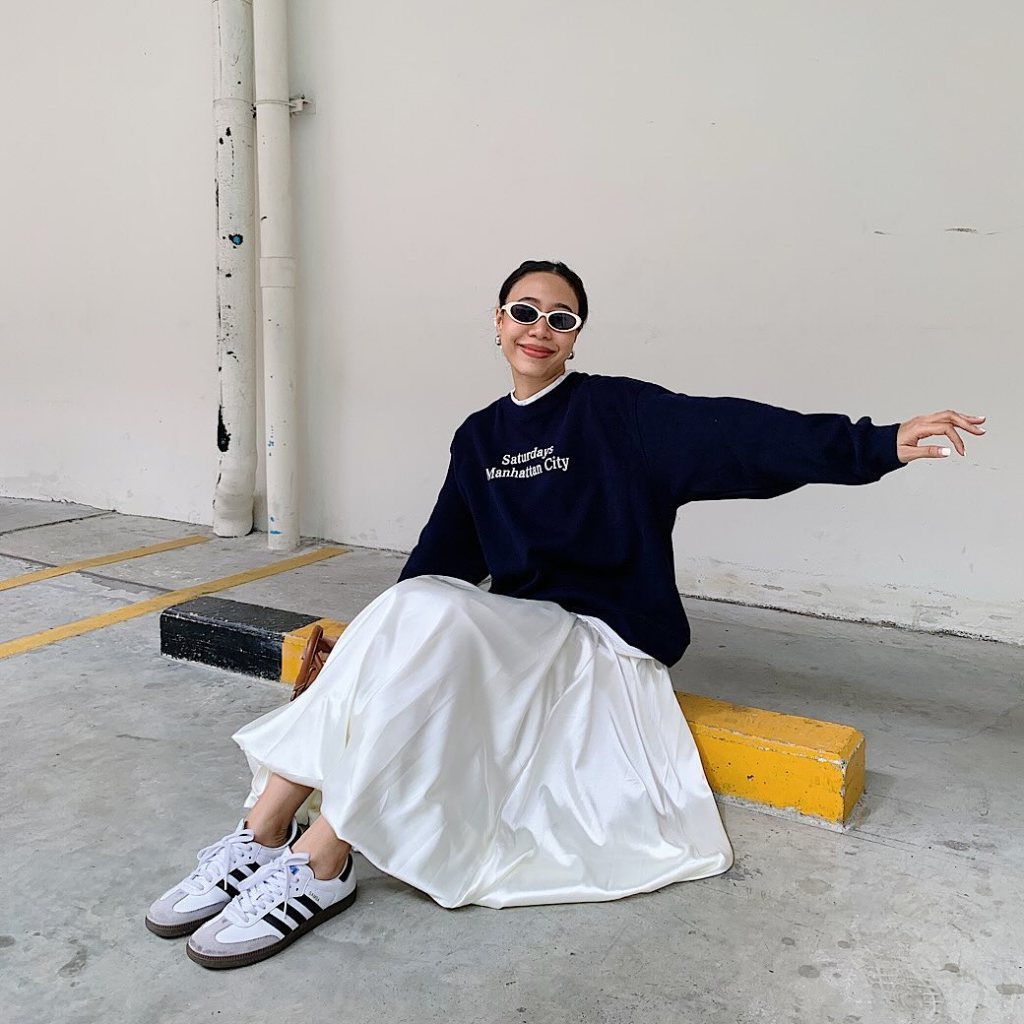 Voluminous Satin Skirt and Sweatshirt with White & Black Adidas Samba Voluminous Satin Skirt and Sweatshirt with White & Black Adidas Samba — Adidas Samba Spring Outfits 2027