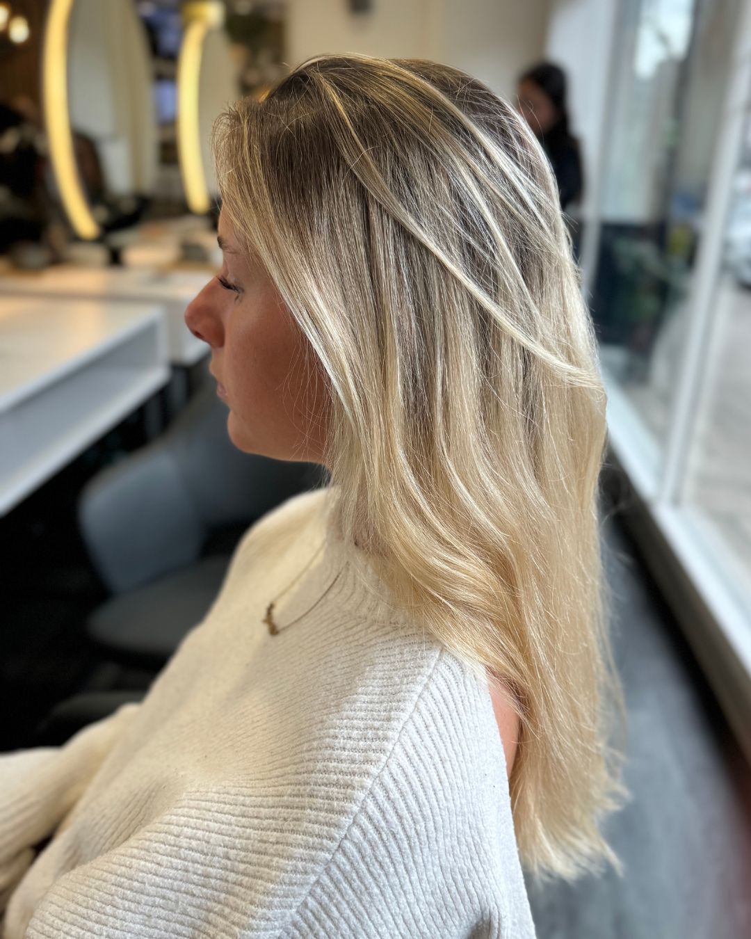 Platinum Highlights on Light Blonde Platinum Highlights on Light Blonde — Highlights Trends 2027