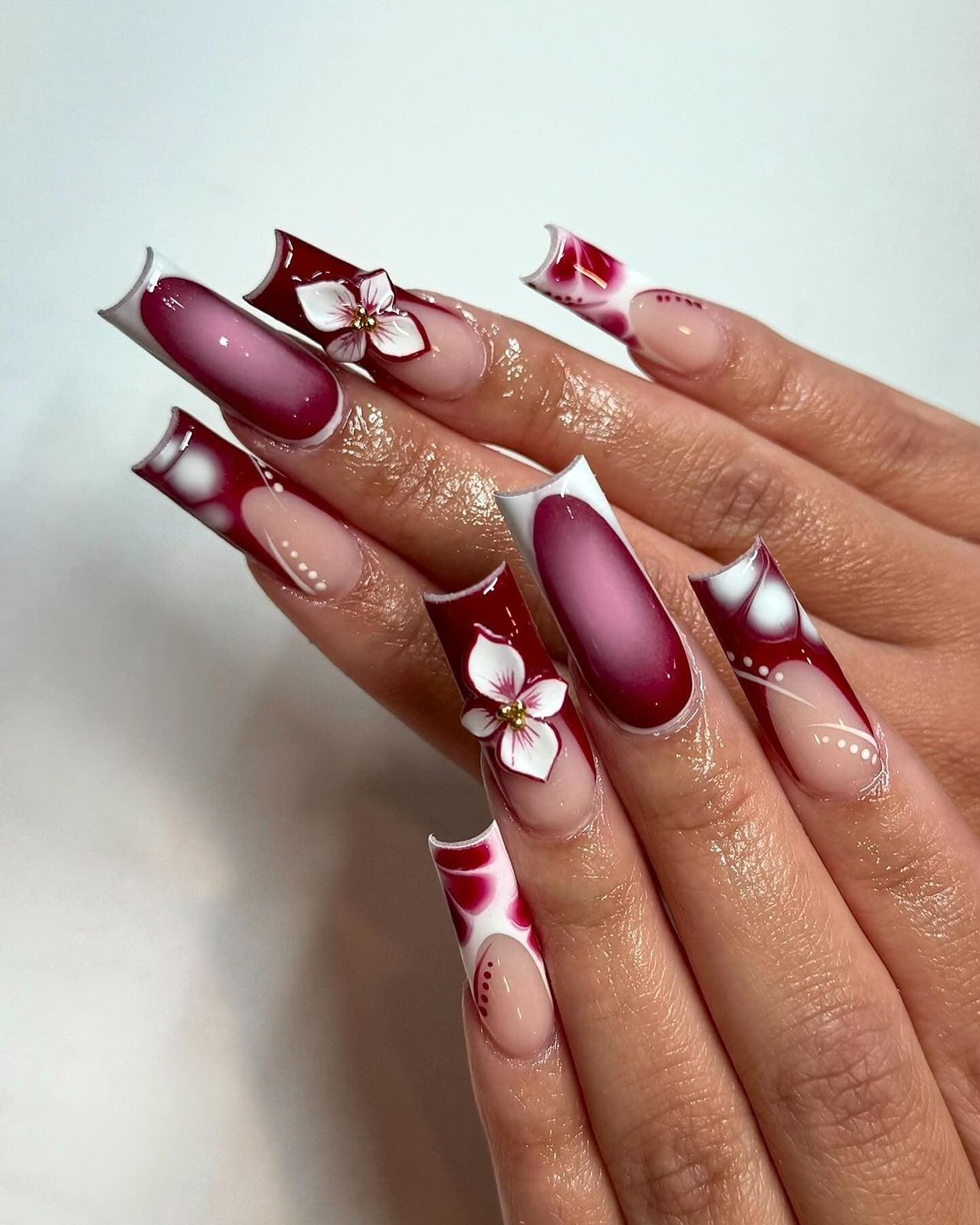 Elegant Artistic Visual Idea Elegant Artistic Visual Idea — Long Floral Nails 2027