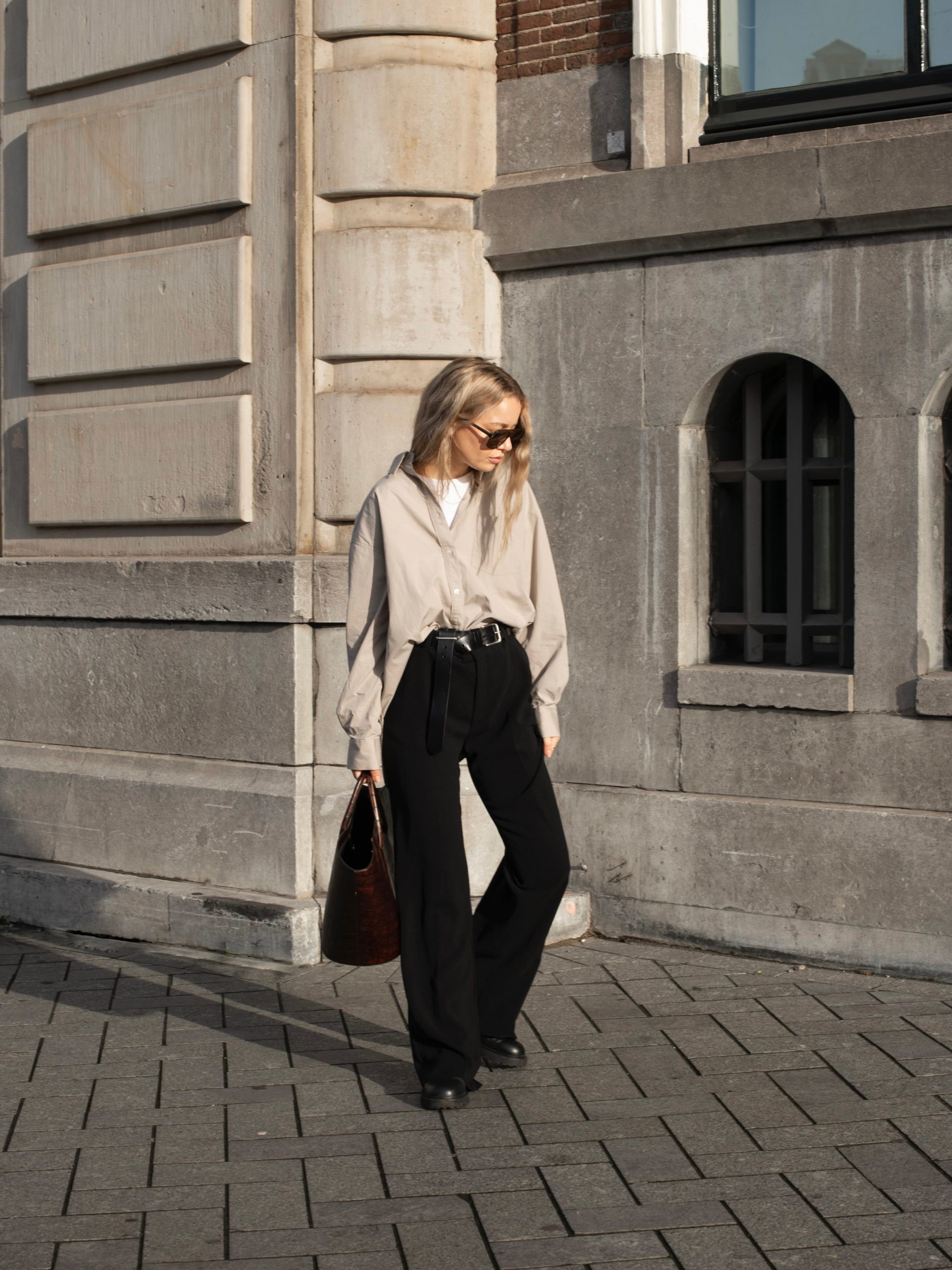 Relaxed Beige Shirt and Wide-Leg Trousers for Everyday Style — Minimalist Outfits 2027