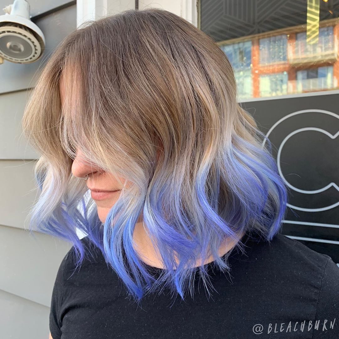 Light Brown Bob With Bright Blue Dip Dye Light Brown Bob With Bright Blue Dip Dye — Dip Dye Bob 2027