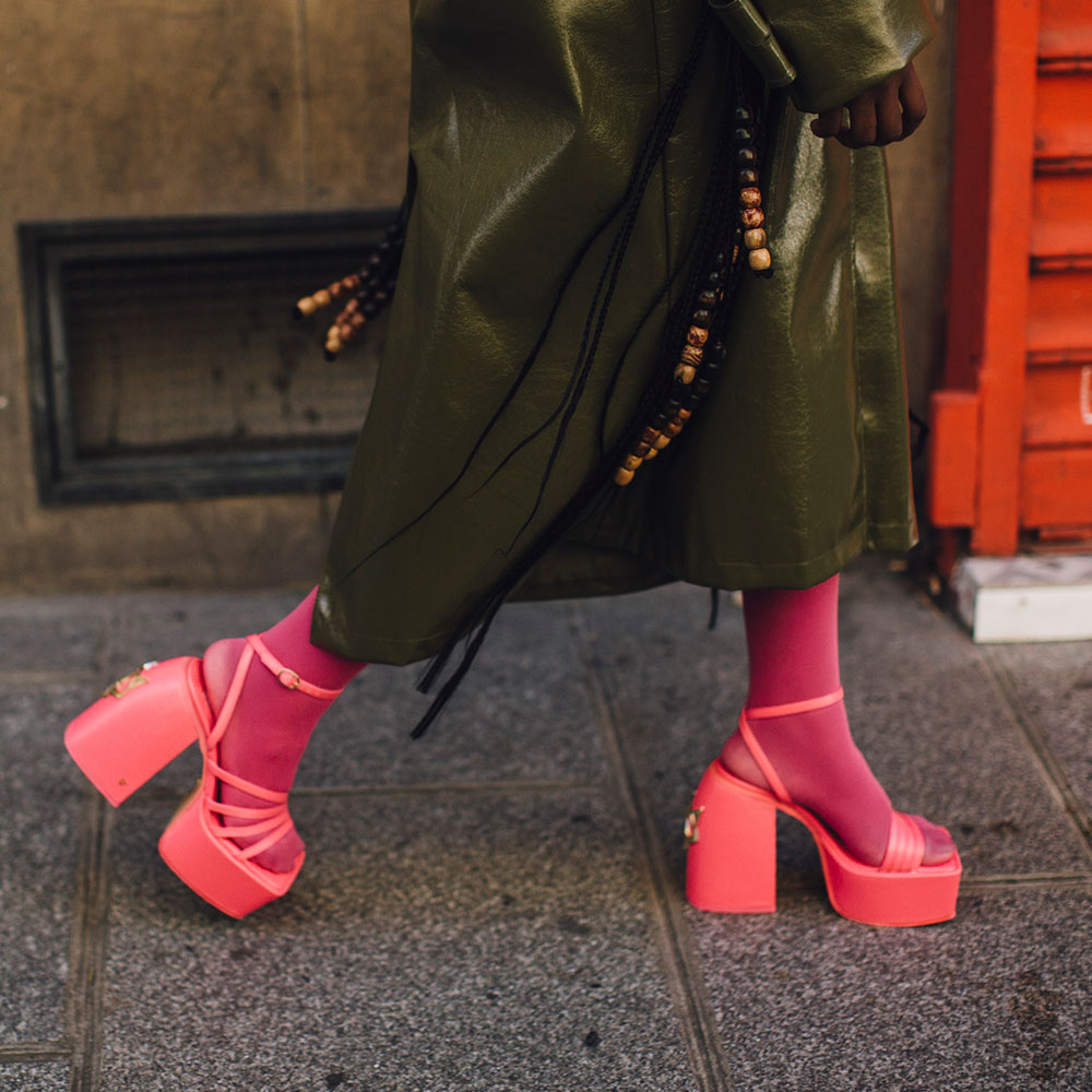 Bold Contrast: Olive Coat with Hot Pink Platforms Bold Contrast: Olive Coat with Hot Pink Platforms — Platform Heels Outfits 2027