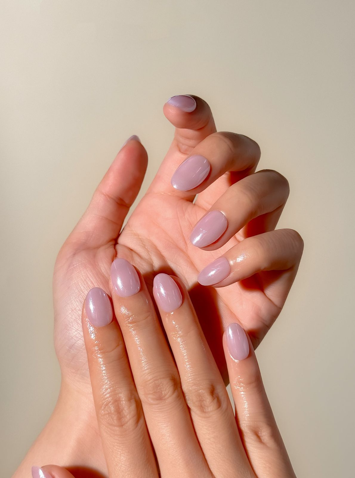 Shimmer Glossy Visual Idea — Pastel Oval Nails 2027