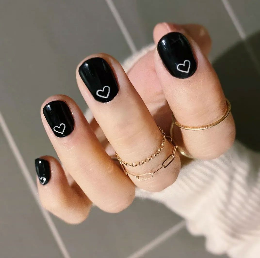 Graphic Black Oval with White Heart Graphic Black Oval with White Heart — Mismatched Heart Nails 2027