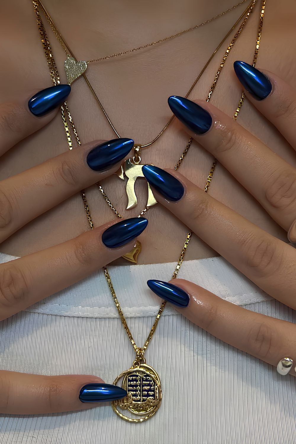 Charcoal Grey Chrome with Blue Undertones Charcoal Grey Chrome with Blue Undertones — Dark Chrome Nails 2027