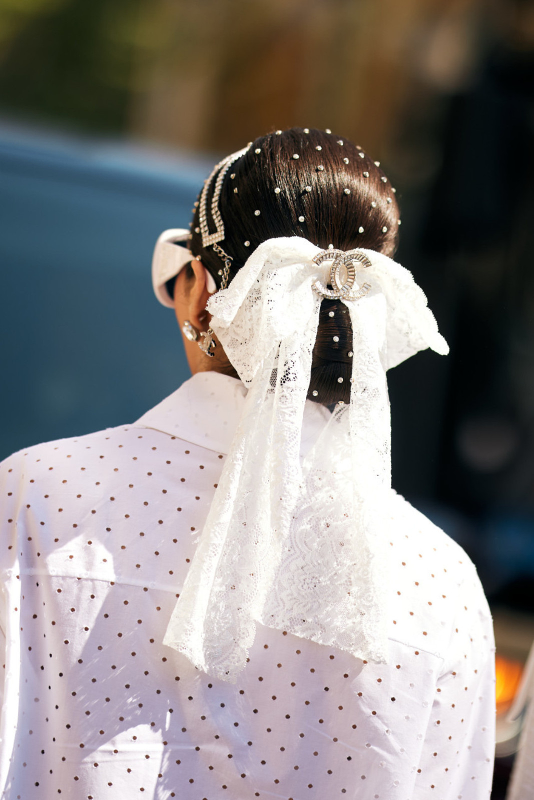 High Ponytail With Pearls and Lace Bow High Ponytail With Pearls and Lace Bow — Coquette Ponytail Hairstyles 2027