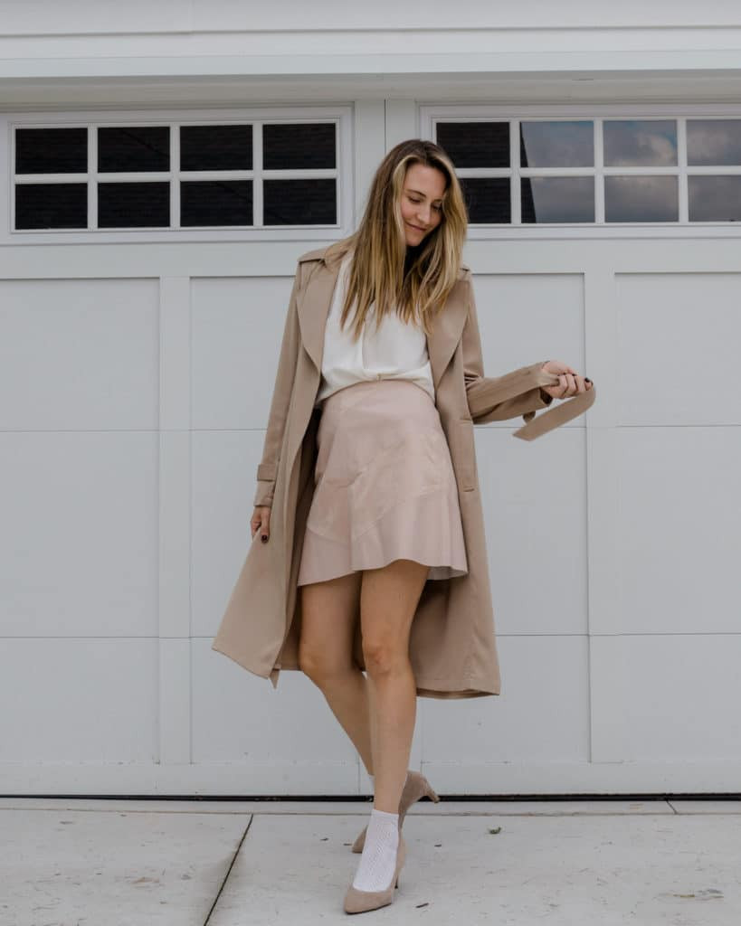 White Ankle Socks with Trench Coat and Suede Skirt — Socks 2027 with Heels Outfits