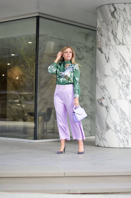 Smart Casual Lilac Culottes with Patterned Blouse Smart Casual Lilac Culottes with Patterned Blouse — Lilac Outfits 2027