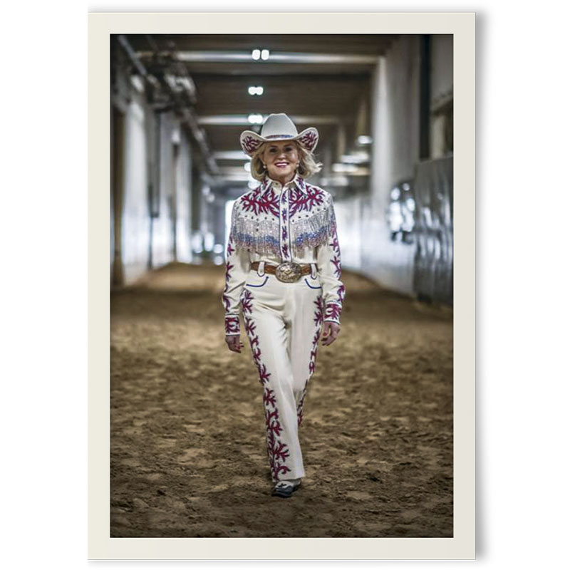 White Western Suit with Red Embroidery White Western Suit with Red Embroidery — Rodeo Outfits 2027