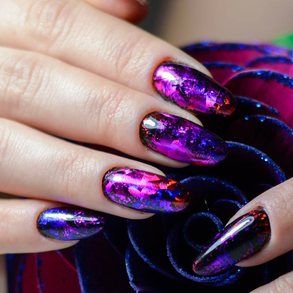 Medium Oval Shattered Foil Galaxy Medium Oval Shattered Foil Galaxy — Galaxy Nails 2027