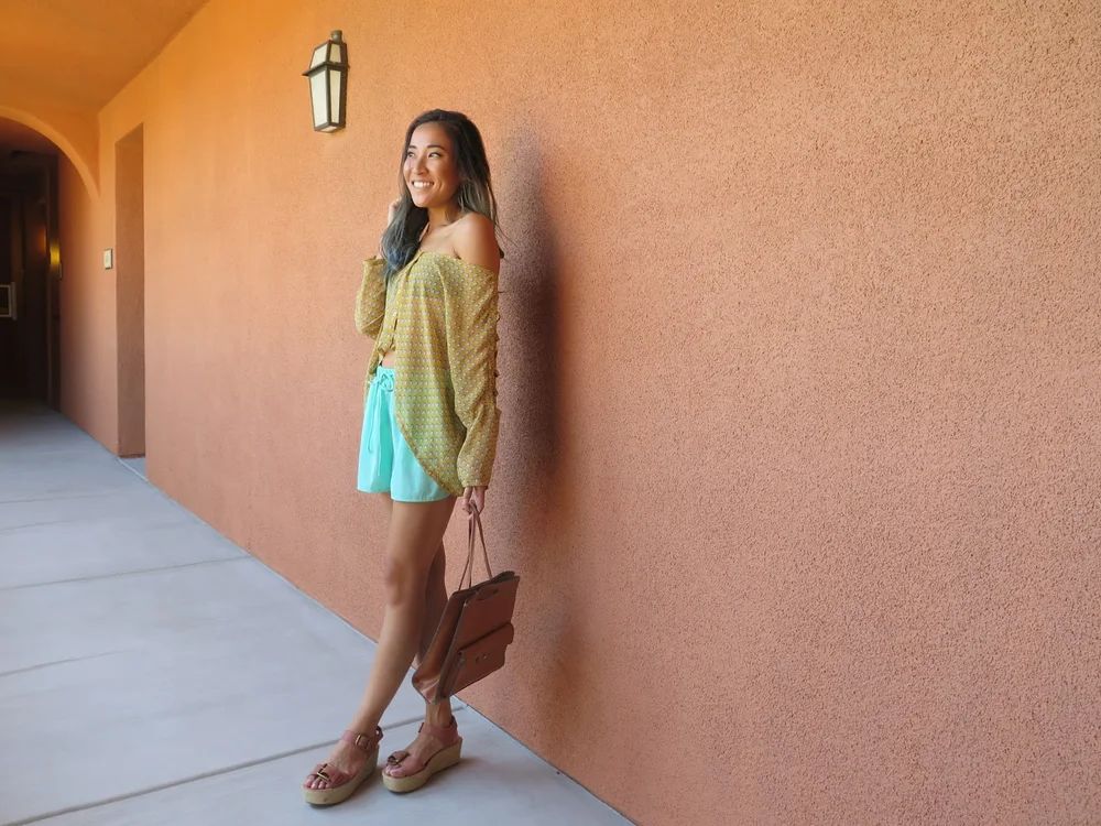 Off-the-Shoulder Blouse with Mint Green Shorts for Beach Fun Off-the-Shoulder Blouse with Mint Green Shorts for Beach Fun — Huntington Beach Outfits 2027