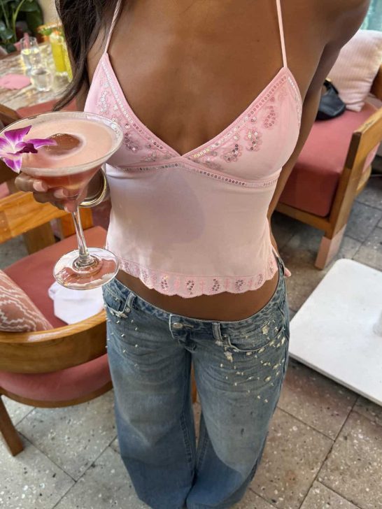 Sequined Camisole with Wide-Leg Jeans for a Dazzling Spring Break Night Out Sequined Camisole with Wide-Leg Jeans for a Dazzling Spring Break Night Out — Spring Break Outfits 2027