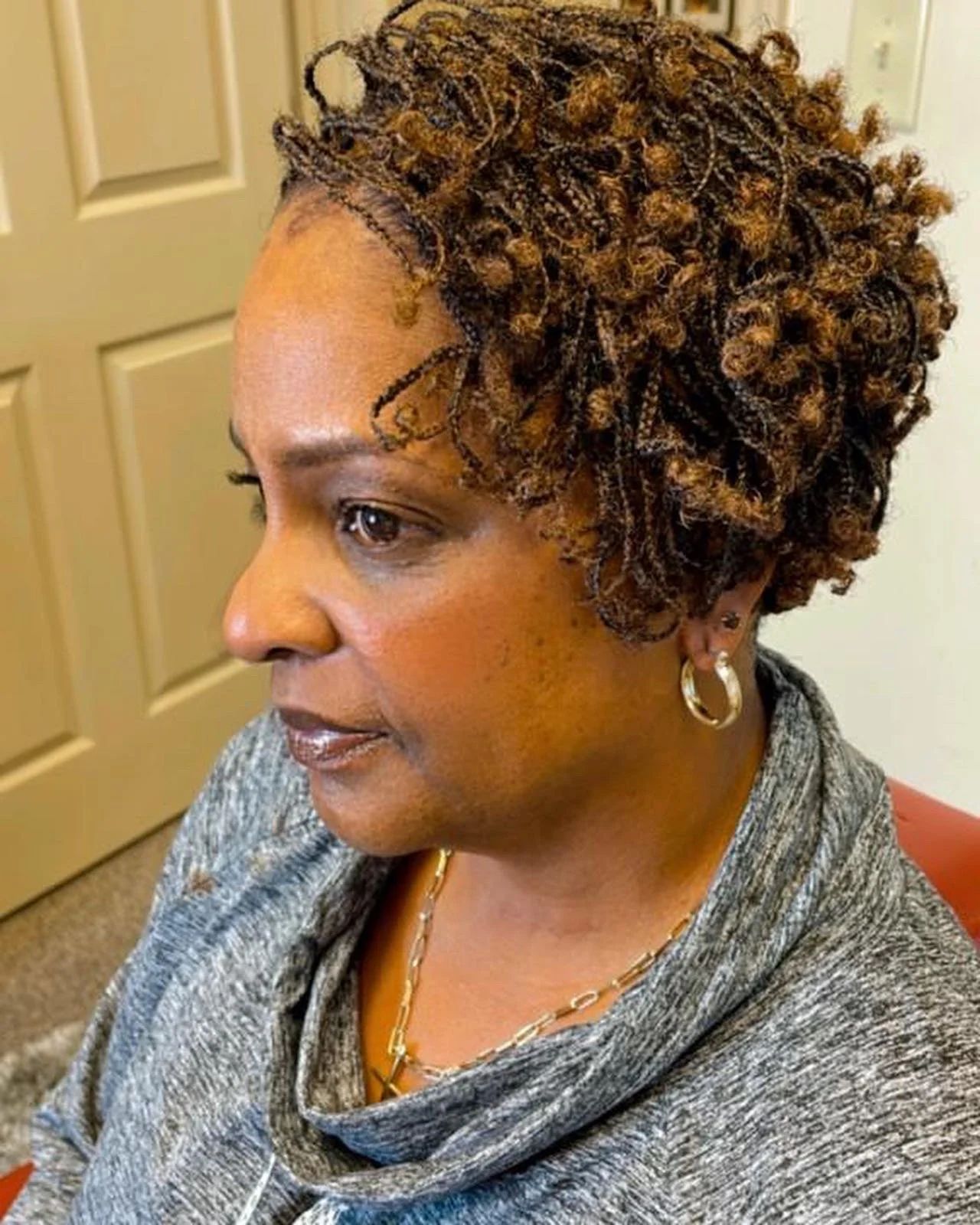 Visual Idea — A Profile View Of A Woman With Short Visual Idea — A Profile View Of A Woman With Short — Microlocs Locs 2027