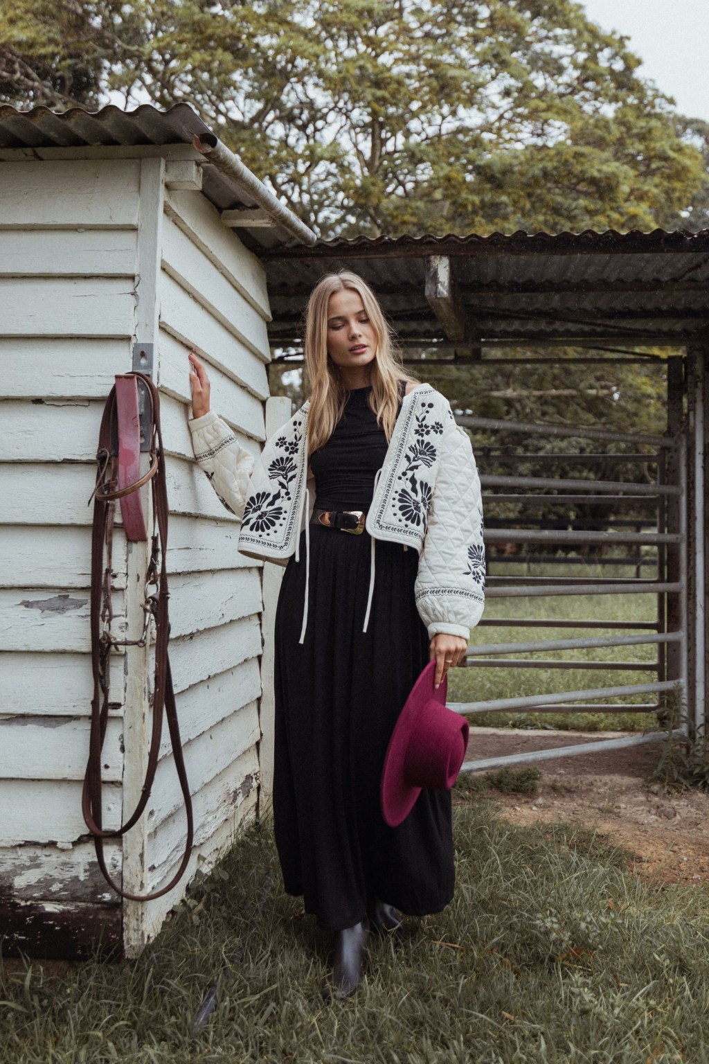 Maxi Skirt and Quilted Jacket with a Burgundy Hat and Western Belt Maxi Skirt and Quilted Jacket with a Burgundy Hat and Western Belt — Western Belt Outfits 2027