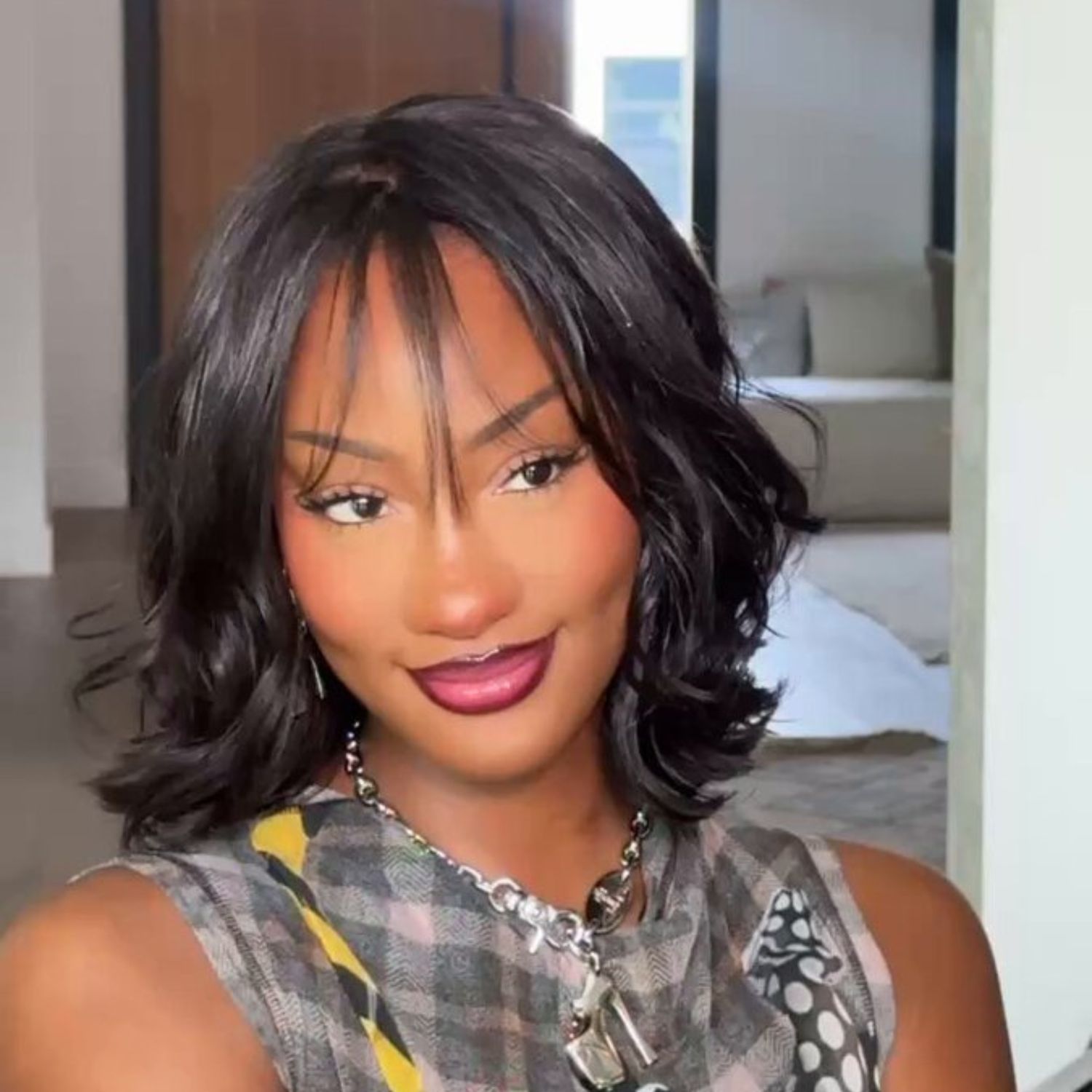 Dark Brown Chin Bob With Wispy Bangs — Bangs 2027 for Oval Face