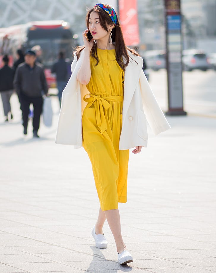 Spring Ready: Yellow Dress and Blazer with a Patterned Headband — Headband Outfits 2027