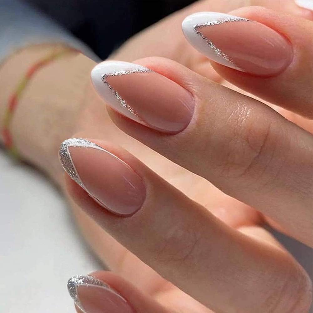 Precise French Tip Application Nude Pink French with Silver Glitter Line Precise French Tip Application Nude Pink French with Silver Glitter Line — Short Prom Nails 2027