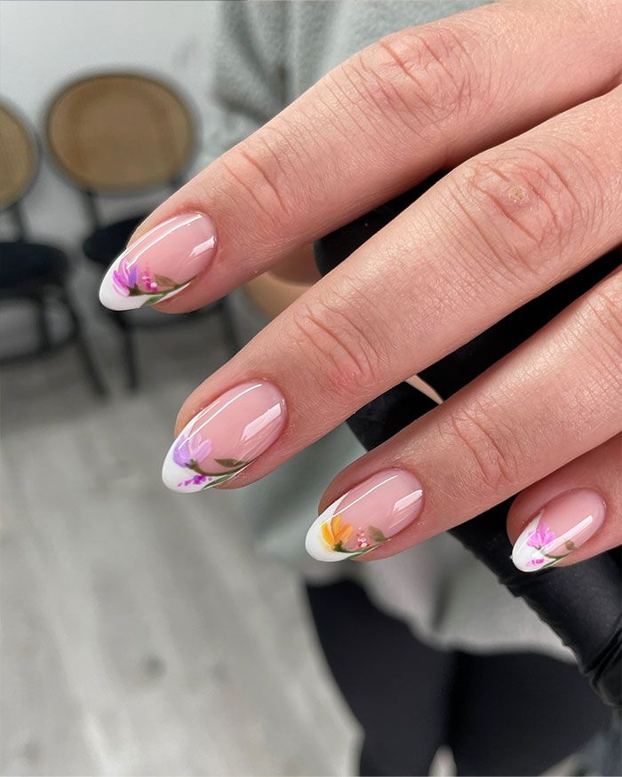 Spring Summer Visual Idea Spring Summer Visual Idea — French Tip Nails 2027 for Wide Nail Beds