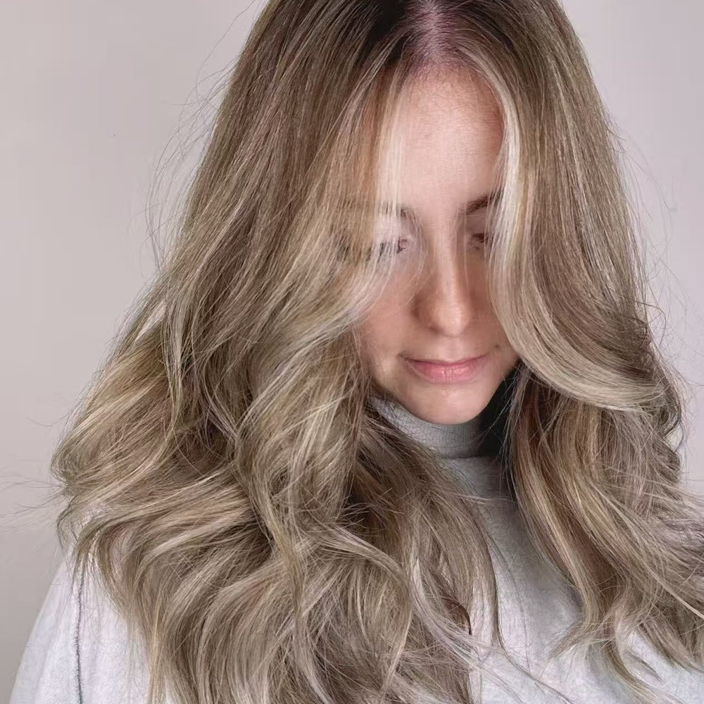 Dark Blonde Collarbone with Ash Blonde Highlights — Lowlights 2027