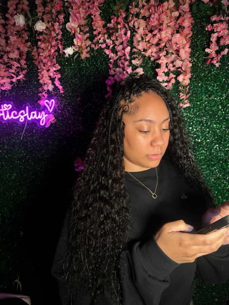 Braids with Caramel Highlights and Curls Braids with Caramel Highlights and Curls — Bora Bora Braids 2027