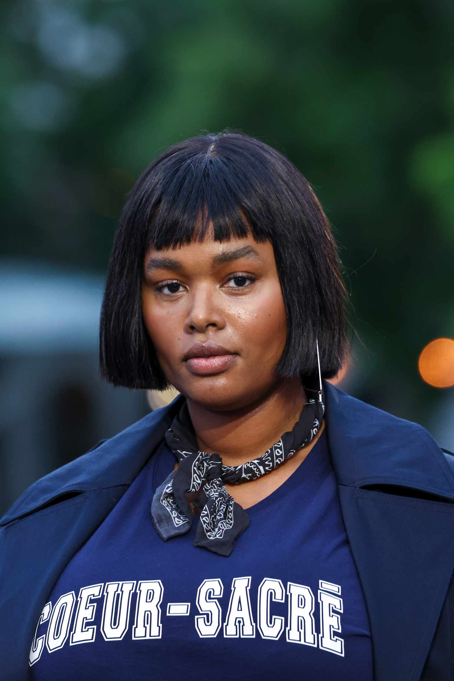 Black Bob With Perfectly Blunt Fringe — Blunt Bob 2027
