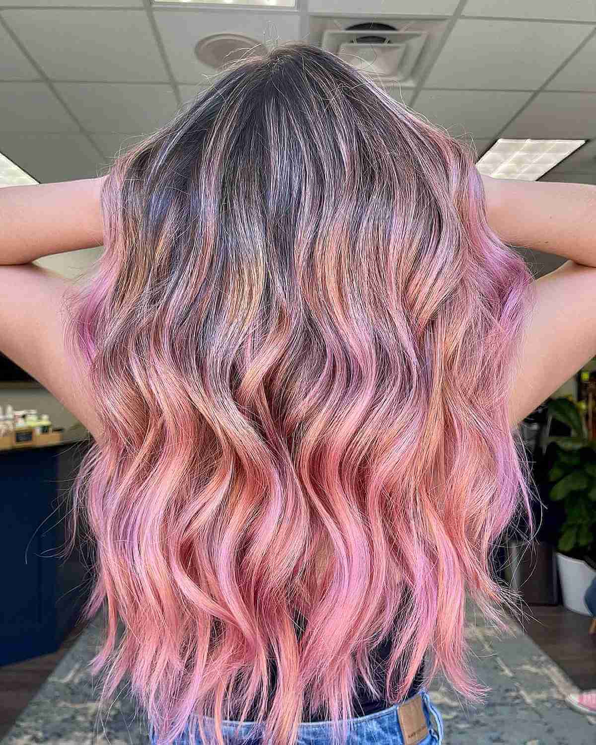 Wavy Thick Visual Idea Wavy Thick Visual Idea — Blonde 2027 with Pink Hair