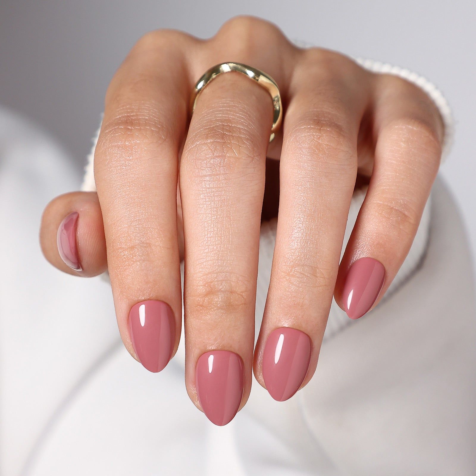 Extra Short Almond Glossy Mauve Nails Extra Short Almond Glossy Mauve Nails — Mauve Nails 2027