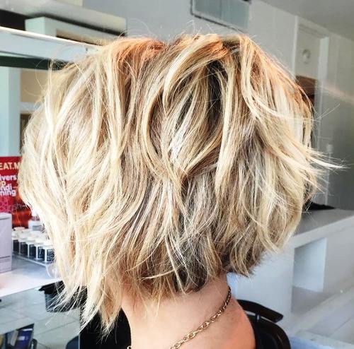 Collarbone Ash Blonde Shag With Choppy Ends Collarbone Ash Blonde Shag With Choppy Ends — Short Shag 2027