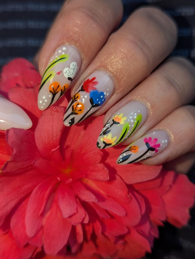 Transparent Vibrant Outline Floral Nails Transparent Vibrant Outline Floral Nails — Floral Nails 2027