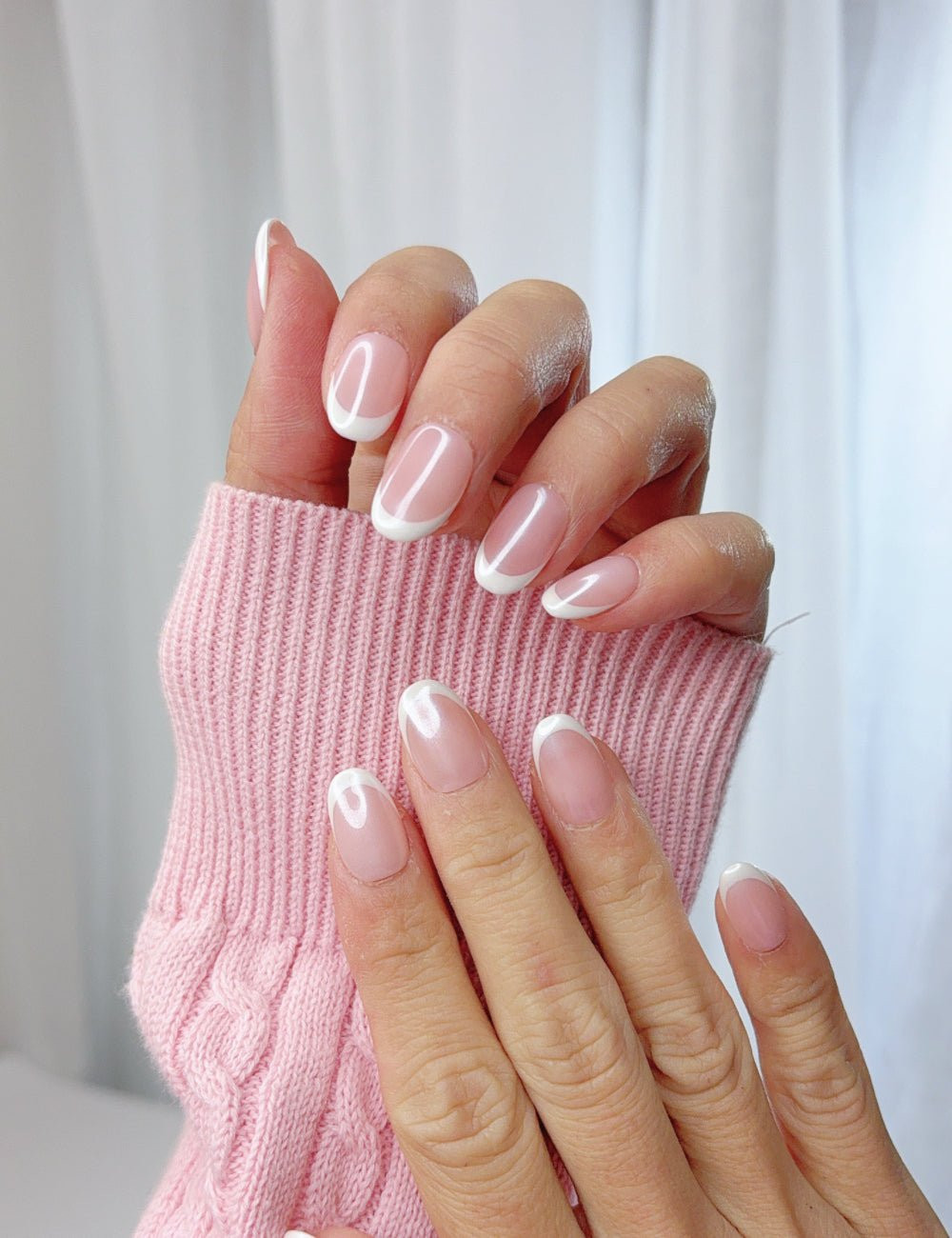 Classic French Tips Natural Nude Classic French Tips Natural Nude — French Tip Nails 2027 for Short Nail Beds