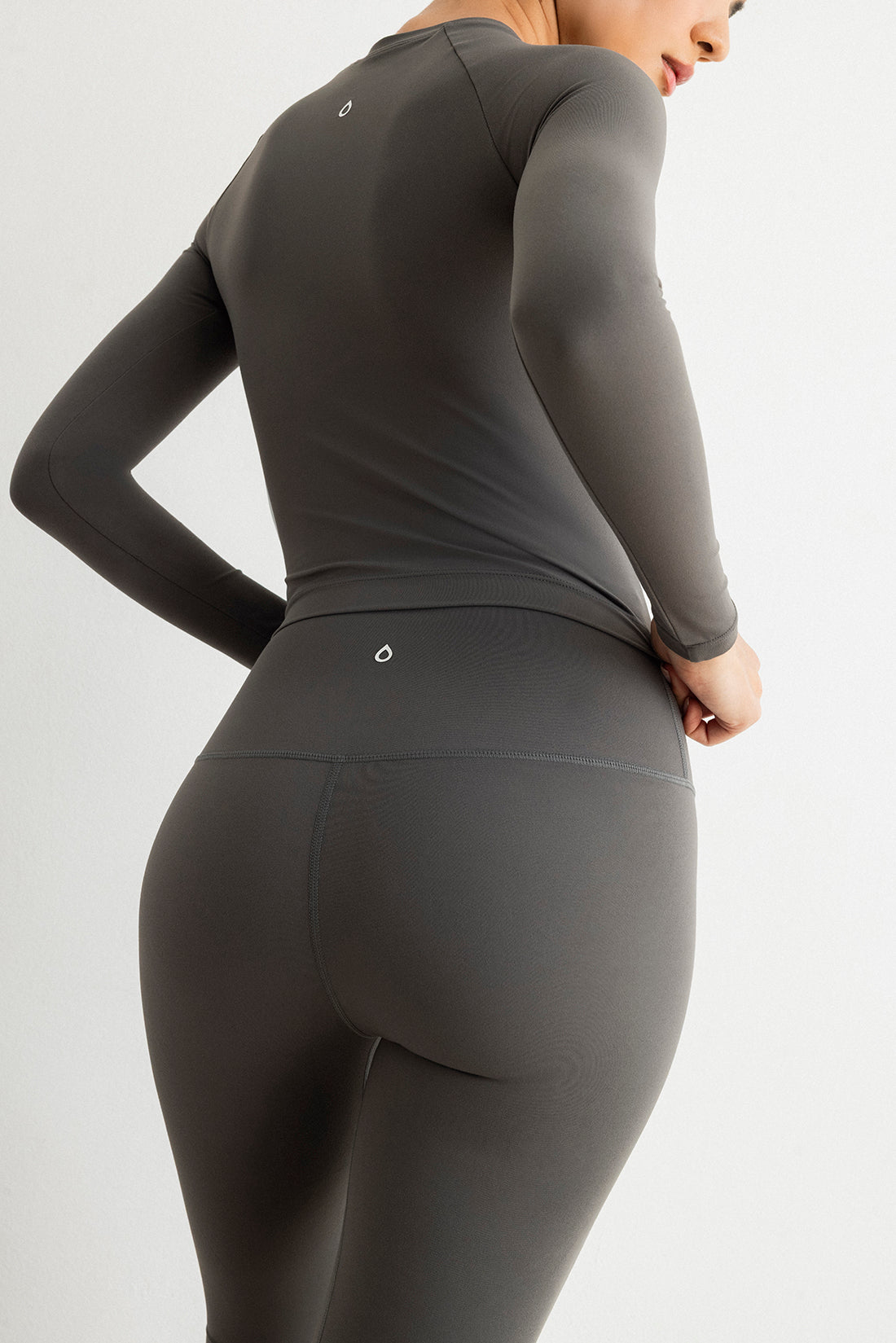 Yoga Outfit Idea Yoga Outfit Idea — Yoga Outfits 2027